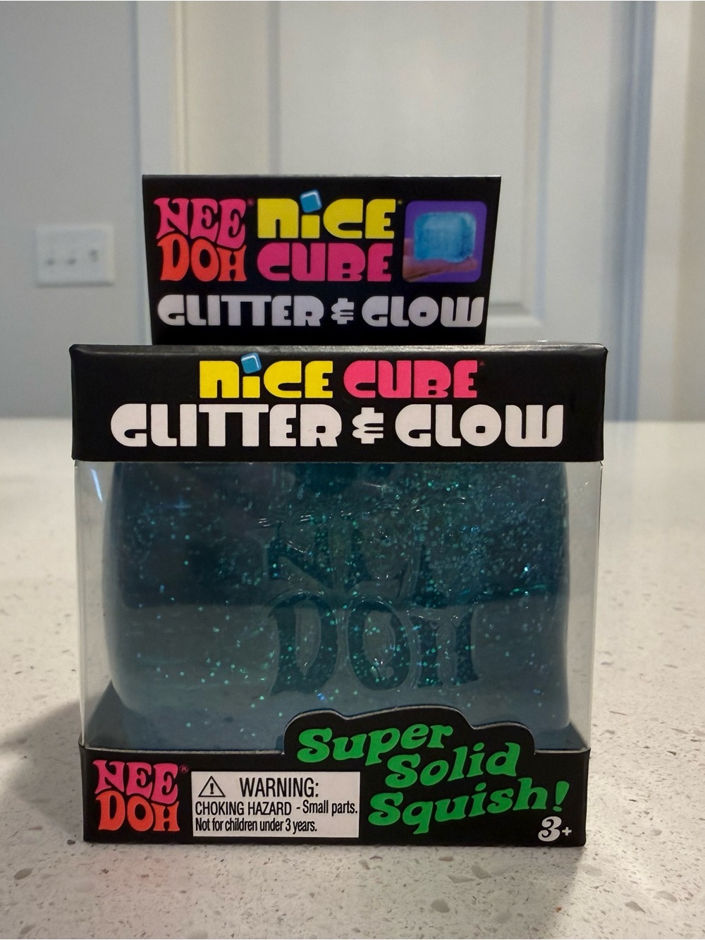 Needoh Nice Cube Glitter & Glow